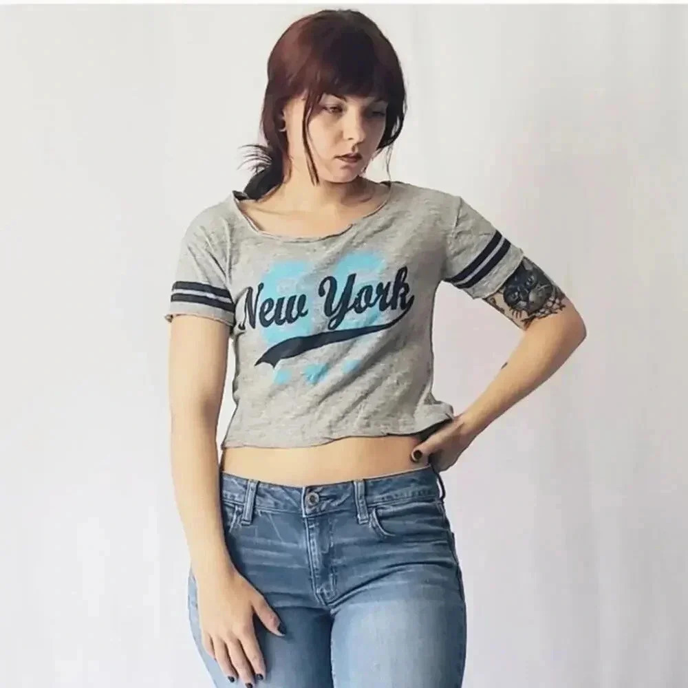 Aviva " New York" Crop Top S